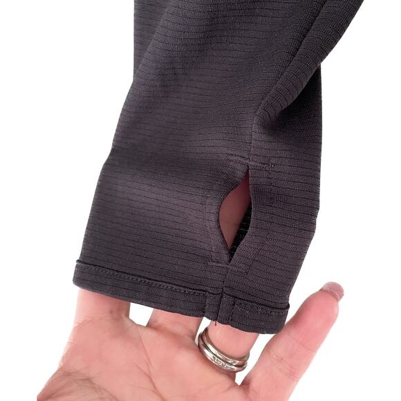 Under Armour Half Zip Pullover Black Active Running Womens Size X-Small - Picture 5 of 10